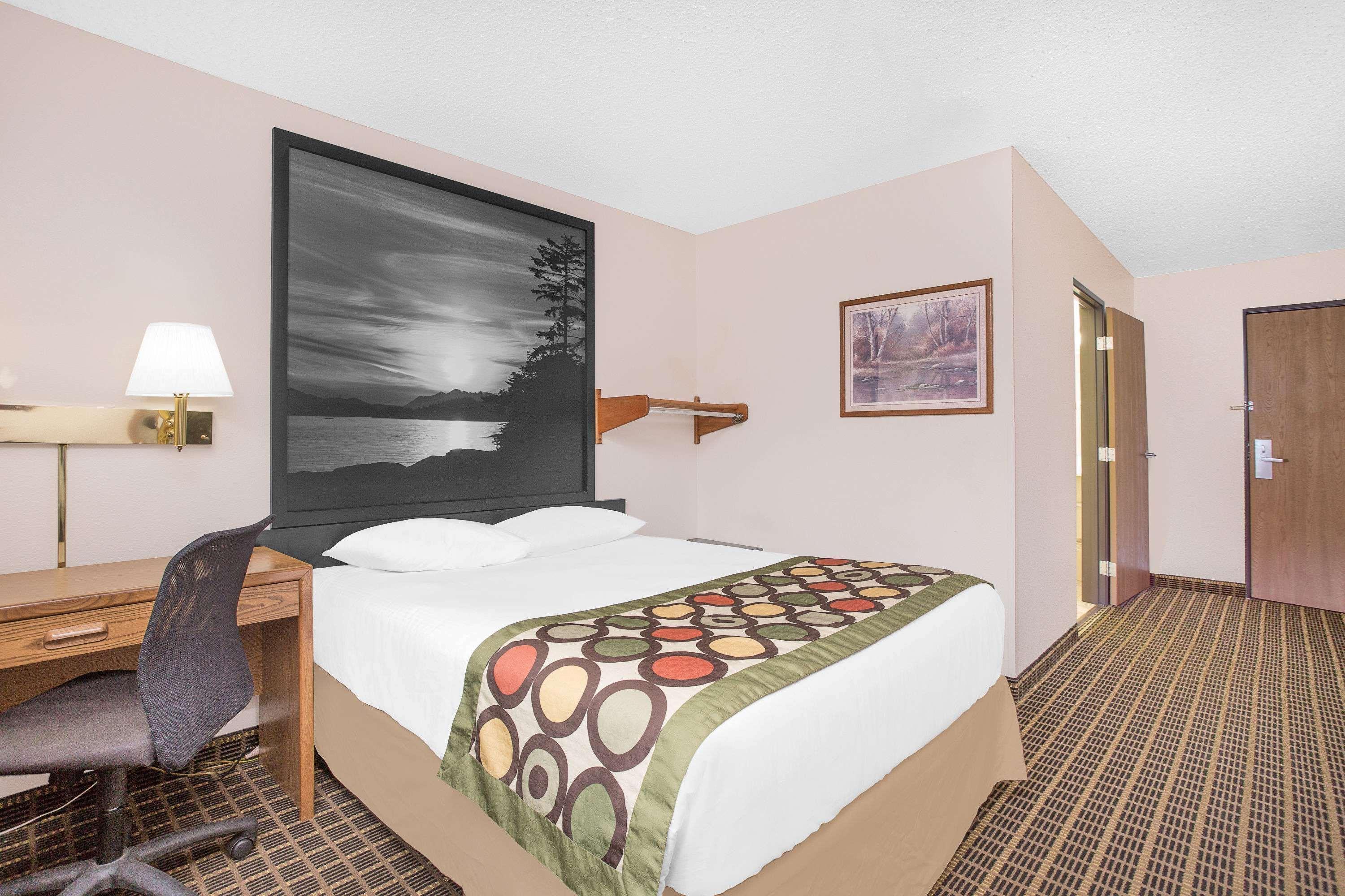 Super 8 By Wyndham Sitka Hotel Eksteriør billede